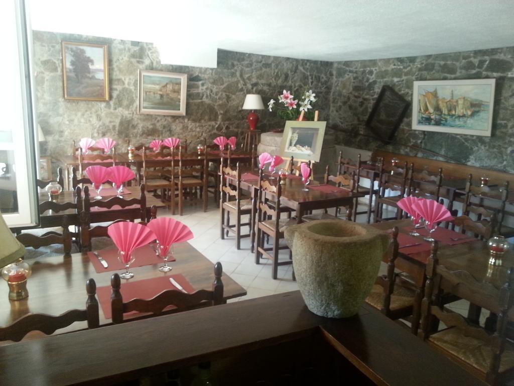 Hotel - Gites "U Pozzu" Evisa Bagian luar foto